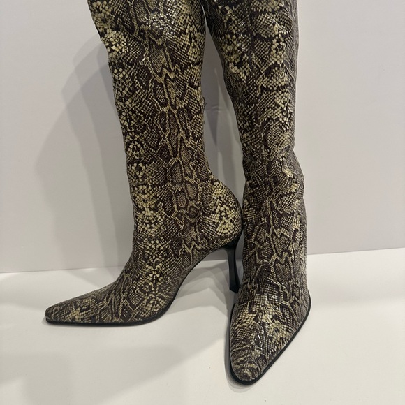 Italian Leather Snake Print Boots | Genuine Leather | Size 36 - Picture 5 of 8